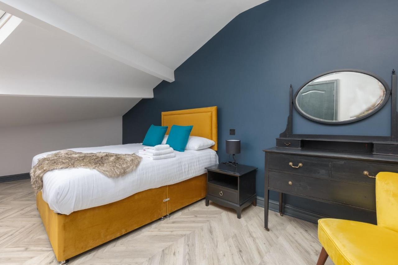 Ettie And Gigi's Appartement *